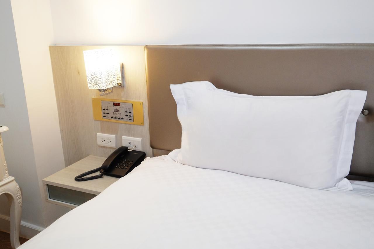 Dynasty Hotel Tainan Luaran gambar