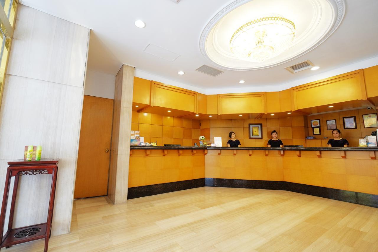 Dynasty Hotel Tainan Luaran gambar