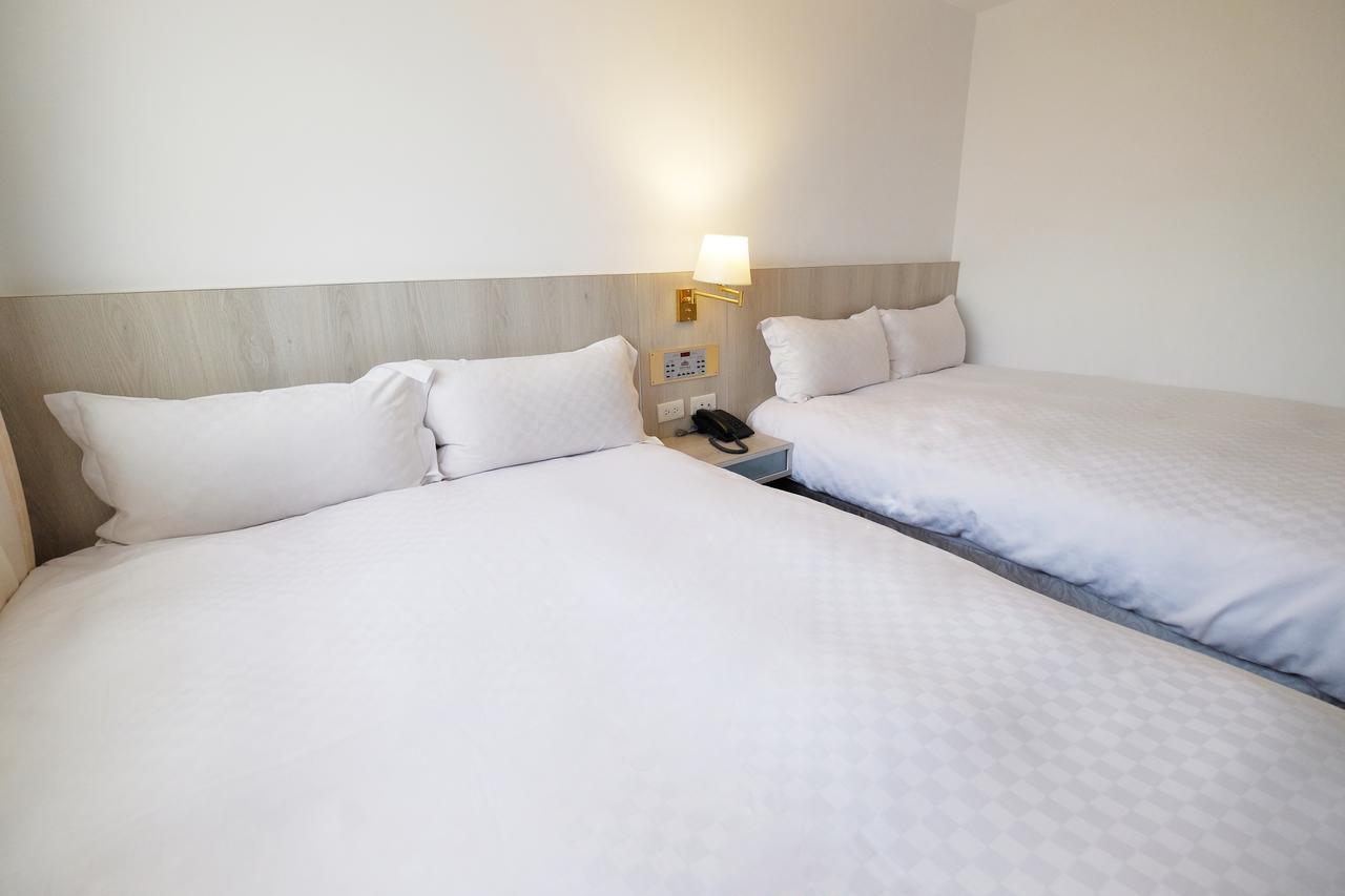 Dynasty Hotel Tainan Luaran gambar