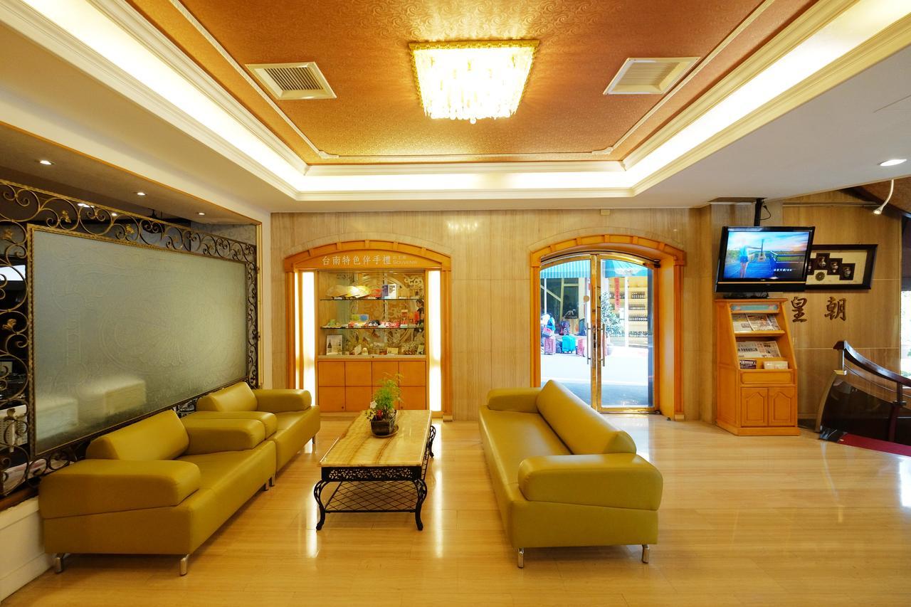 Dynasty Hotel Tainan Luaran gambar